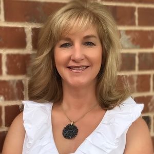 Meet your Posher, Kathy